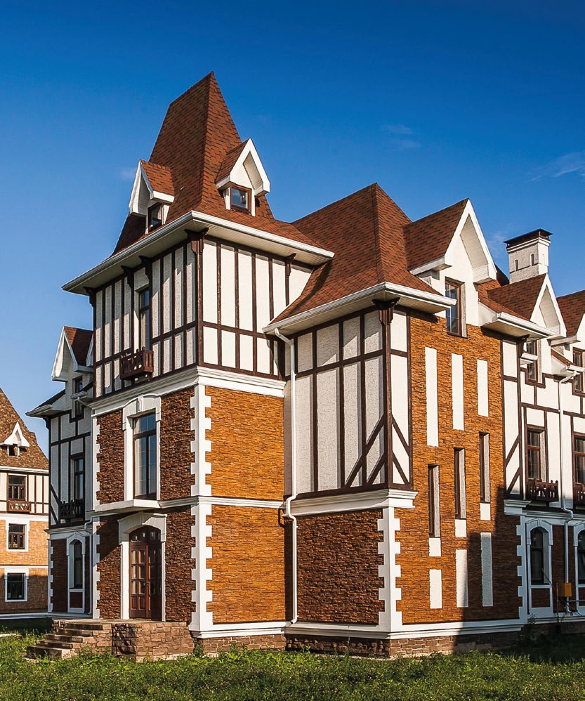 Houses in the exclusive Knyazhye Ozero estate